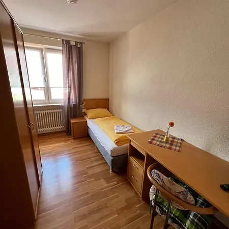 게스트하우스 & Metzgerei Besenhardt 3*